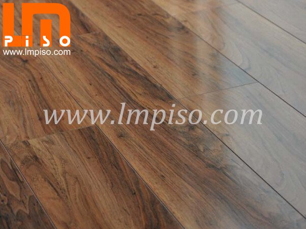 8.3mm beveled v groove durable fantastic high gloss laminate flooring